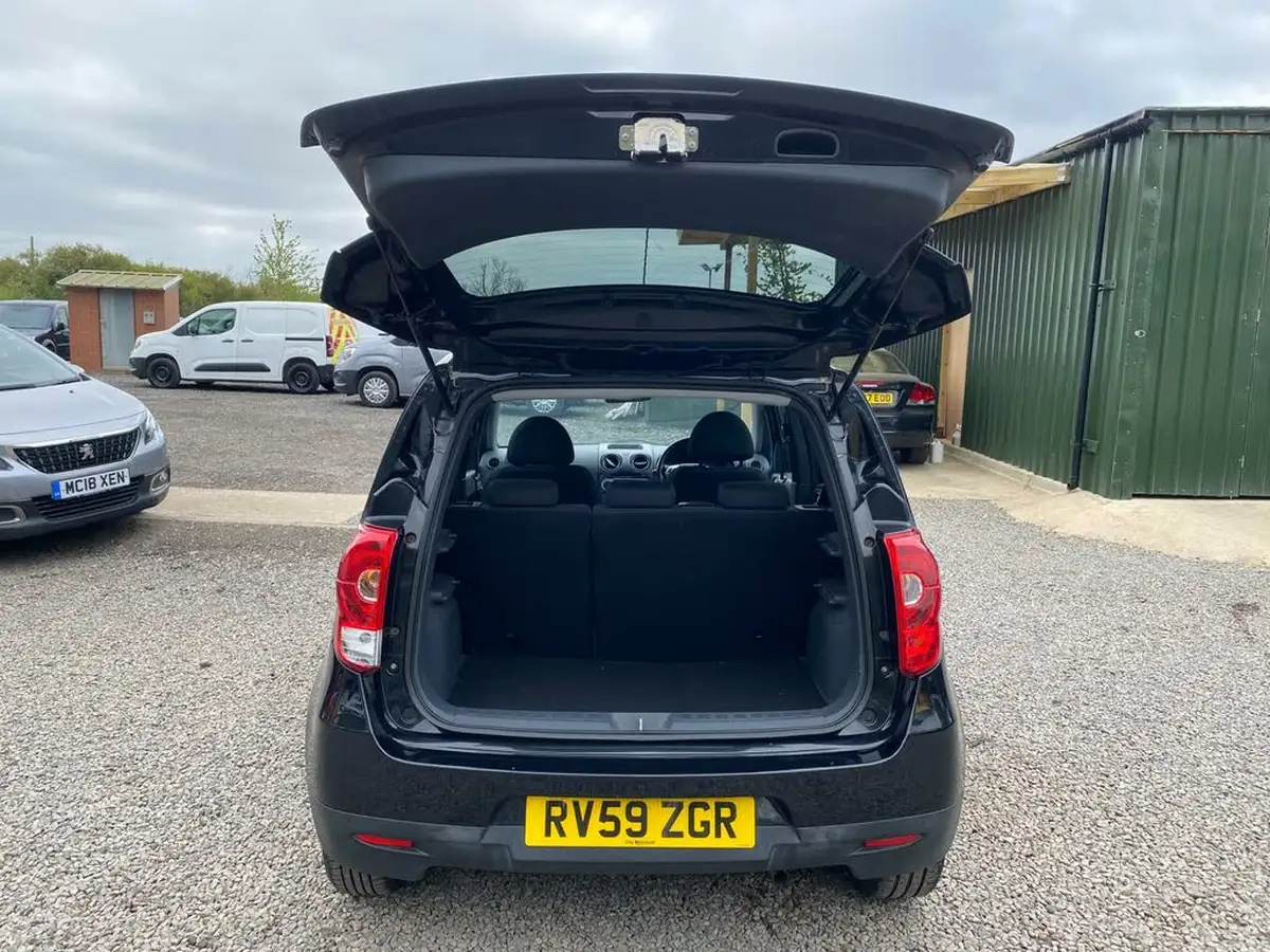 2009-mitsubishi-colt-13-clear-tec-5d-big-38