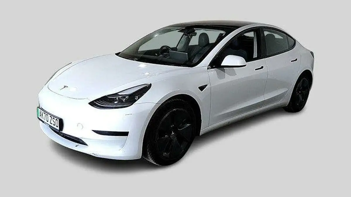 2021-tesla-model-3-e-standard-plus-big-1