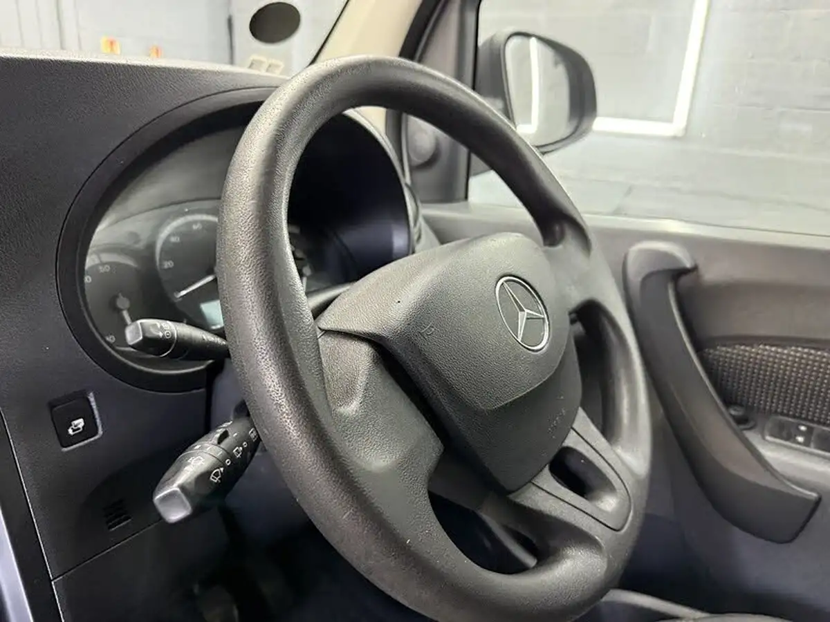 2017-mercedes-benz-citan-15-cdi-109-15cdi-extra-long-blue-f-traveliner-7-seats-big-36