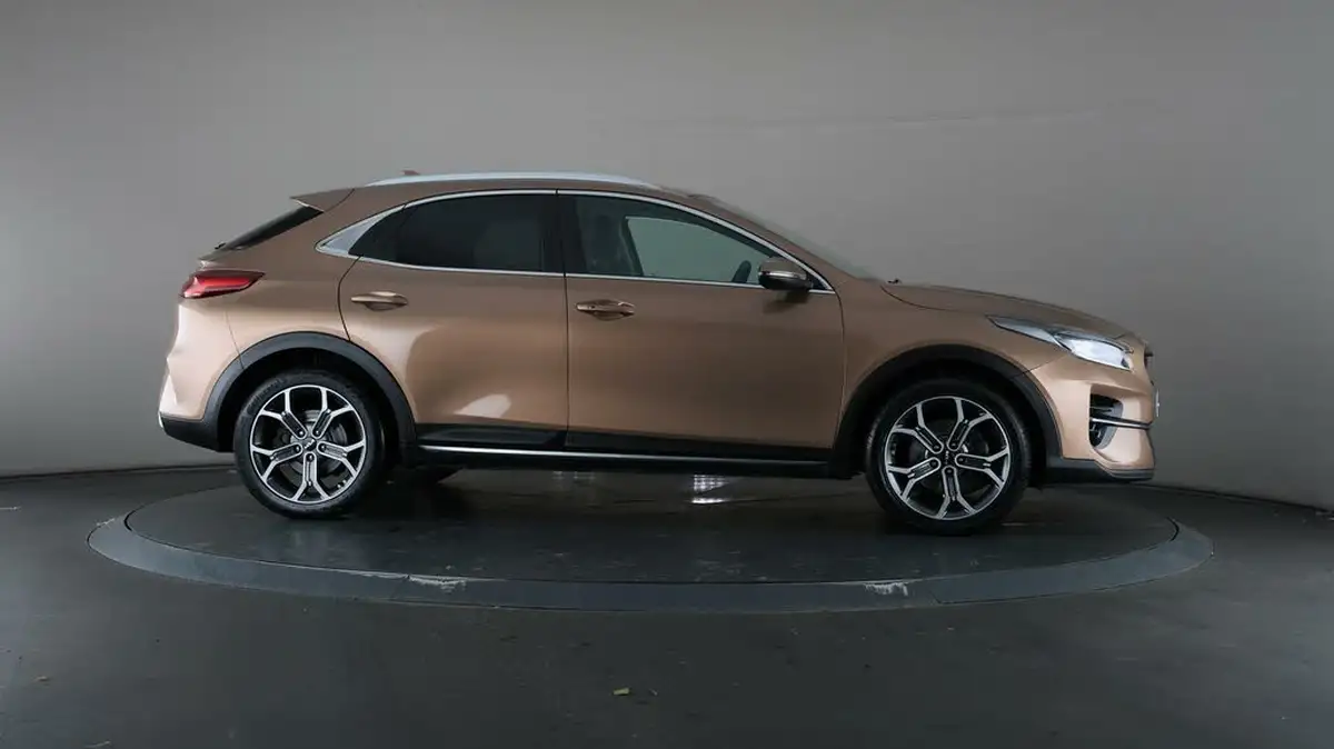 2021-kia-xceed-15-t-gdi-3-big-59