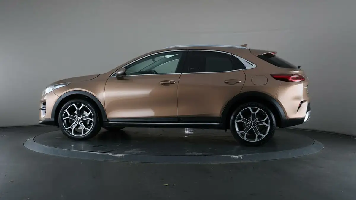 2021-kia-xceed-15-t-gdi-3-big-35