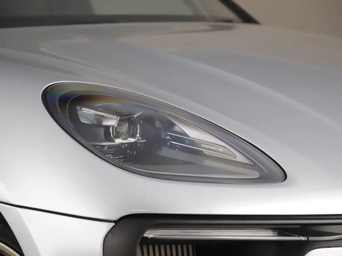 2022-porsche-macan-29-v6-s-big-38
