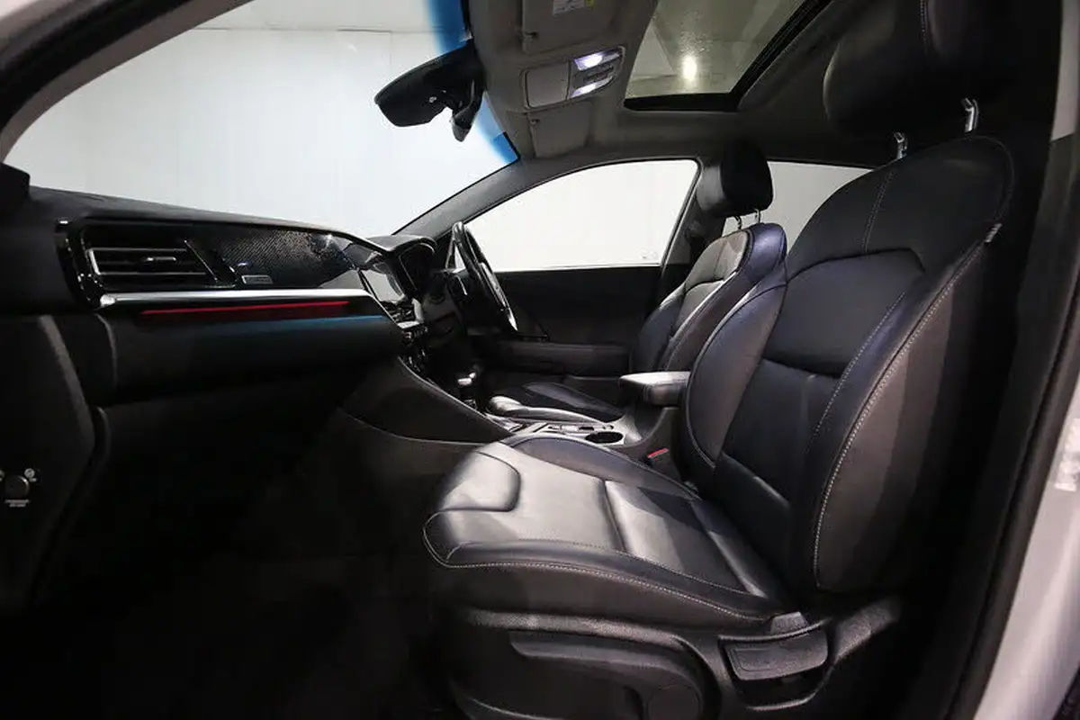 2020-kia-niro-16-gdi-4-big-25