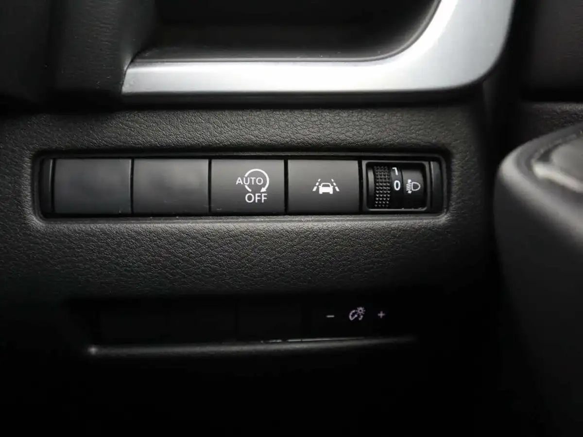 2024-nissan-qashqai-13-dig-t-acenta-premium-140ps-big-33