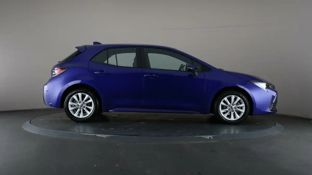 2023-toyota-corolla-18-vvt-i-icon-138bhp-hatchback-5d-big-61