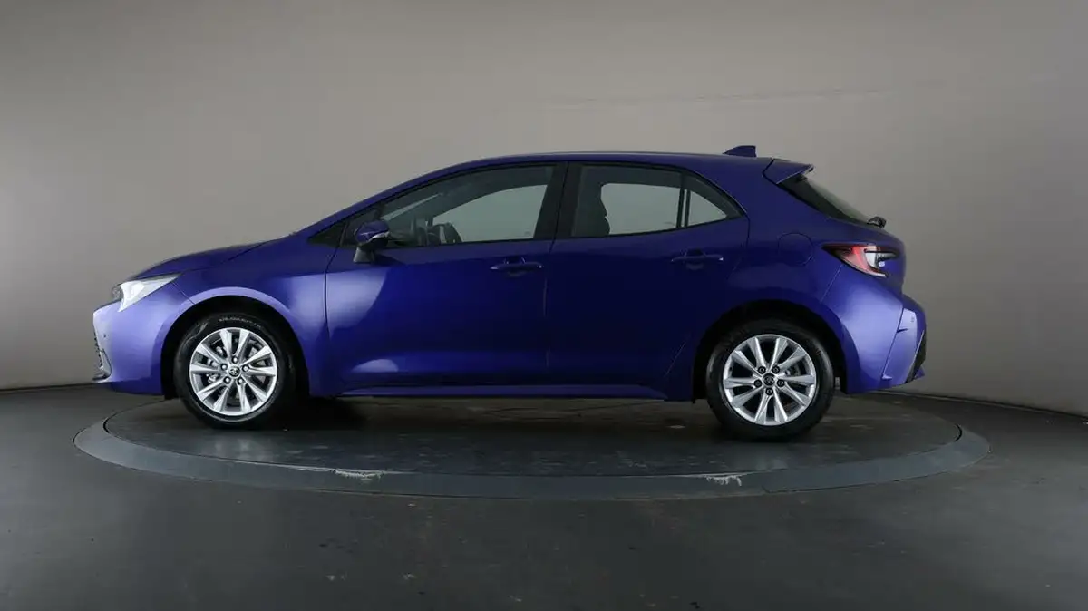 2023-toyota-corolla-18-vvt-i-icon-138bhp-hatchback-5d-big-37