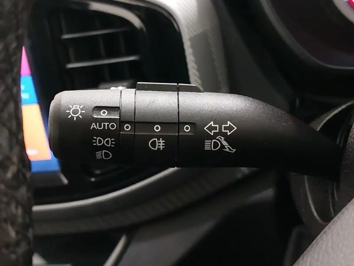 2023-mg-mg3-15-vti-tech-exclusive-nav-big-16
