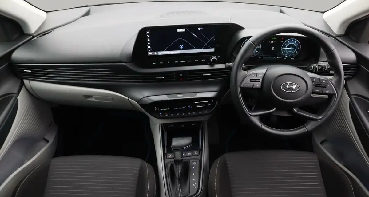 2022-hyundai-i20-10-t-gdi-ultimate-dct-big-13