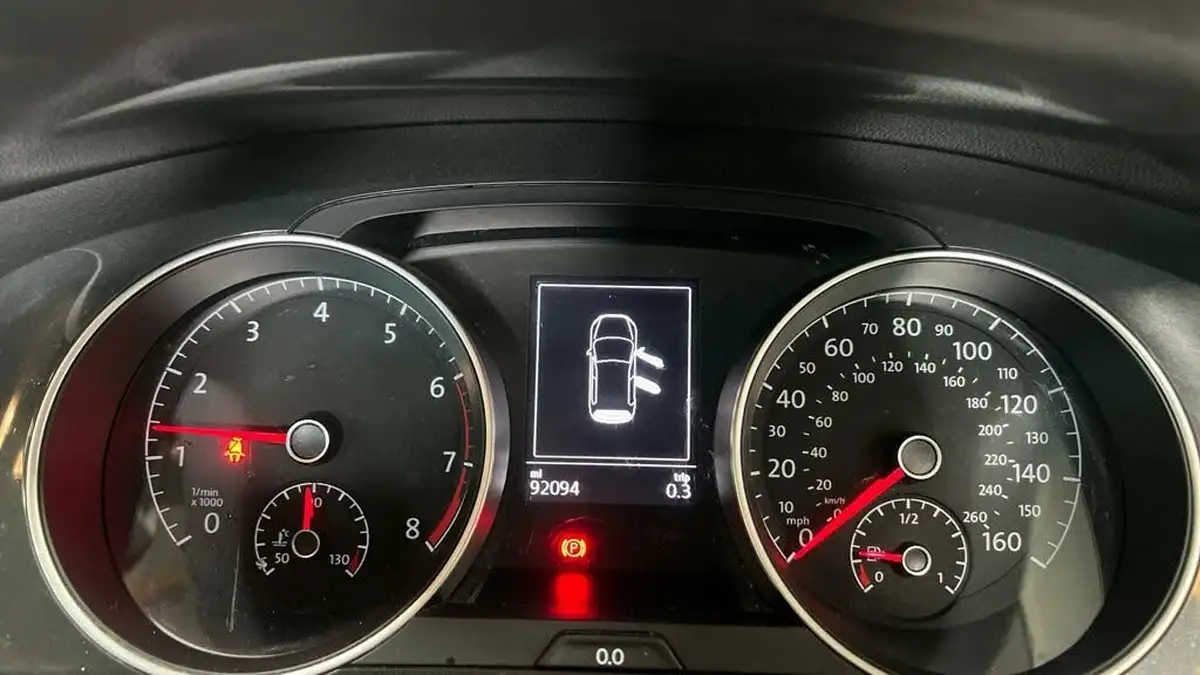 2019-volkswagen-golf-10-tsi-match-hatchback-5d-big-11