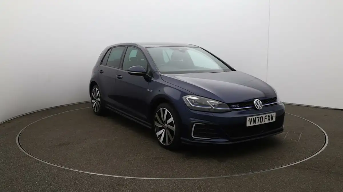 2020-volkswagen-golf-14-tsi-gte-advance-big-43