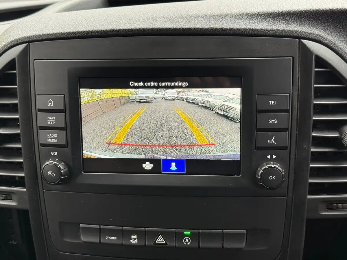 2021-mercedes-benz-vito-20cdi-114-progressive-l2-134bhpeu6dt-panel-1749cc-9g-tronic-big-21