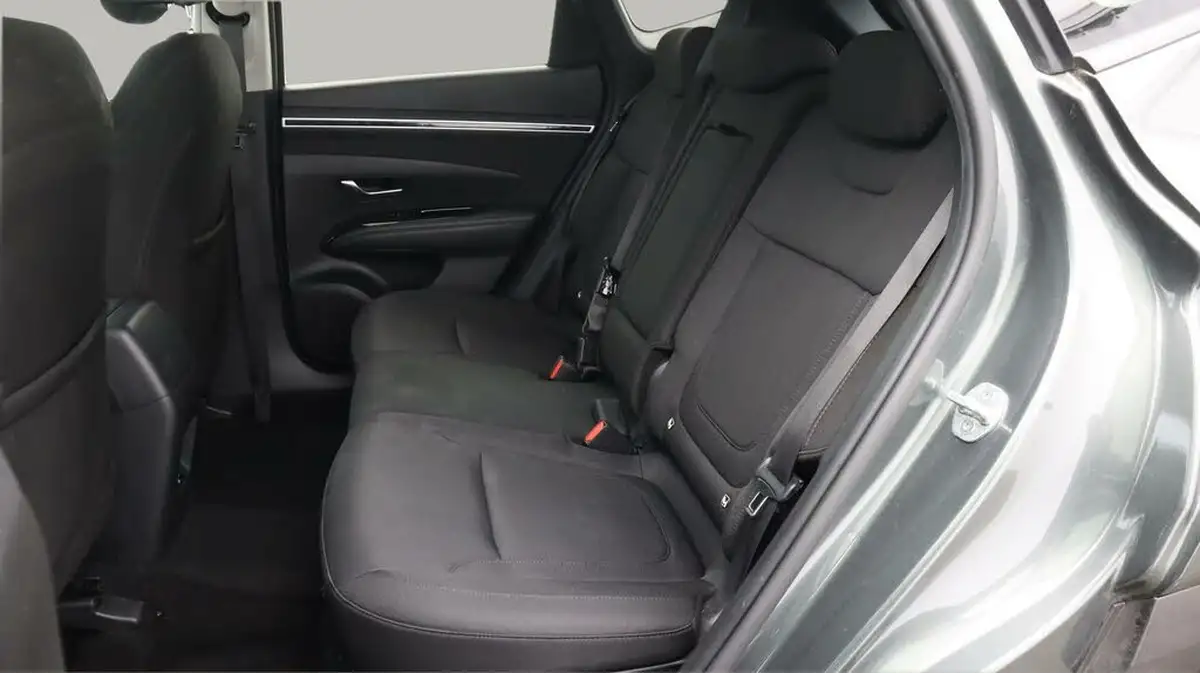 2022-hyundai-tucson-16-t-gdi-se-connect-150ps-big-16