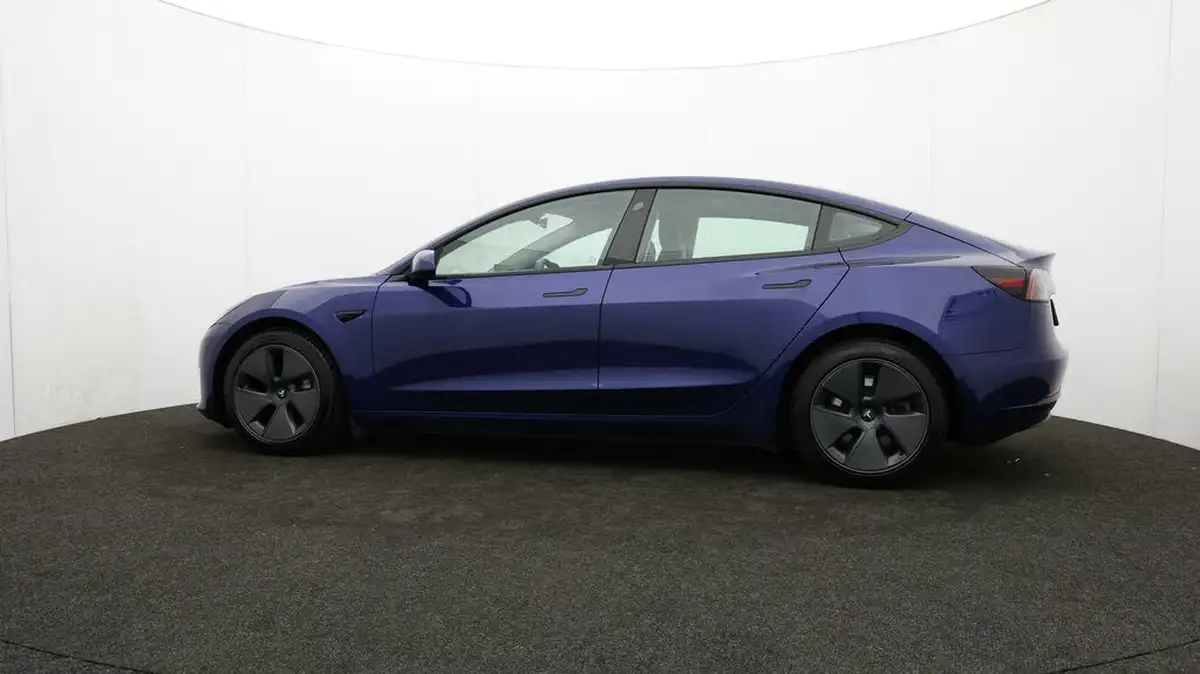 2021-tesla-model-3-e-long-range-awd-big-72