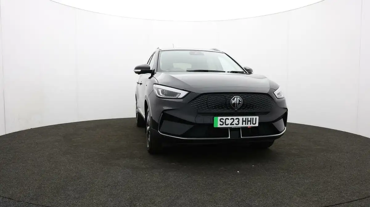 2023-mg-zs-suv-e-trophy-connect-ev-156ps-long-range-big-45