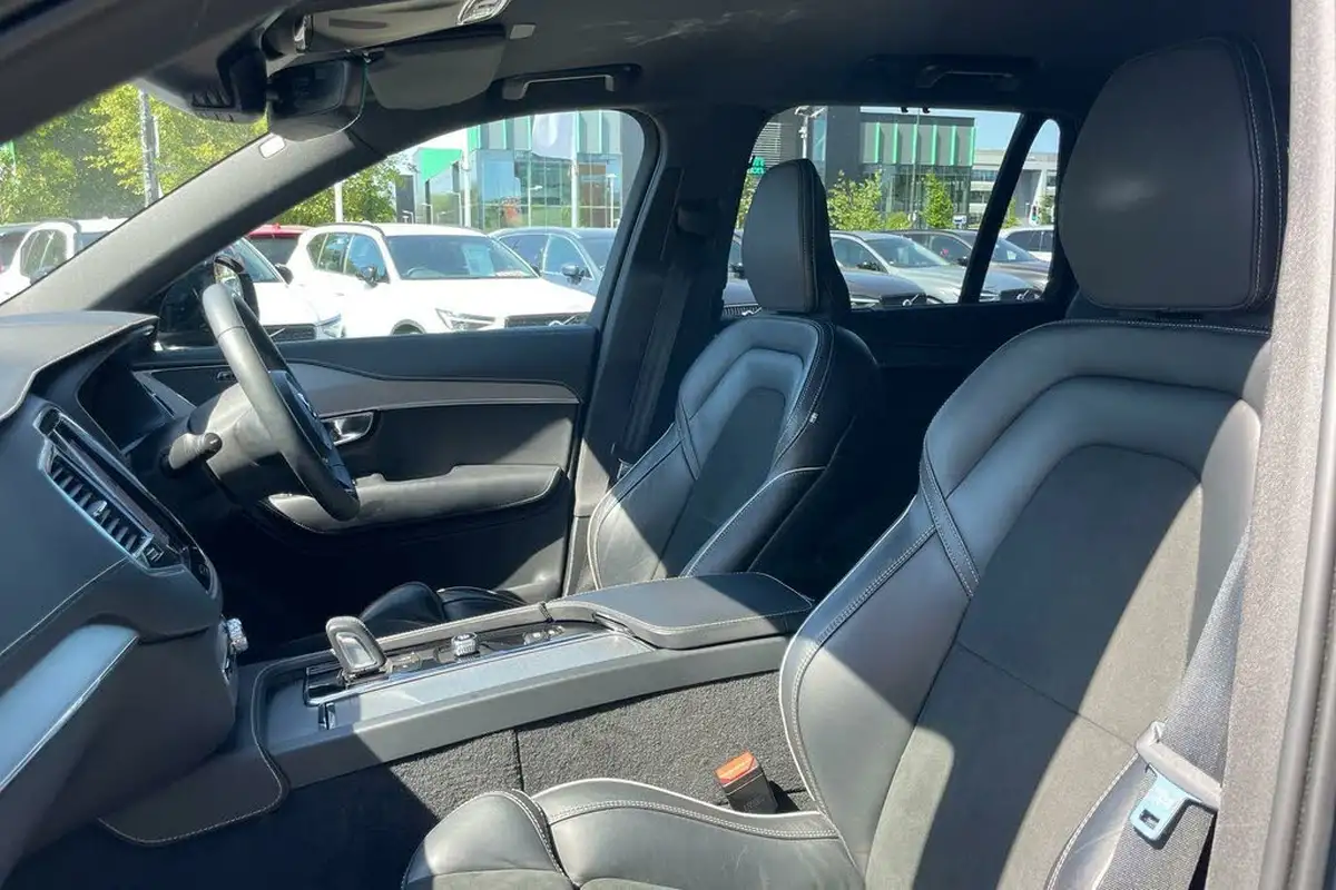 2022-volvo-xc90-20-t8-r-design-455bhp-big-28