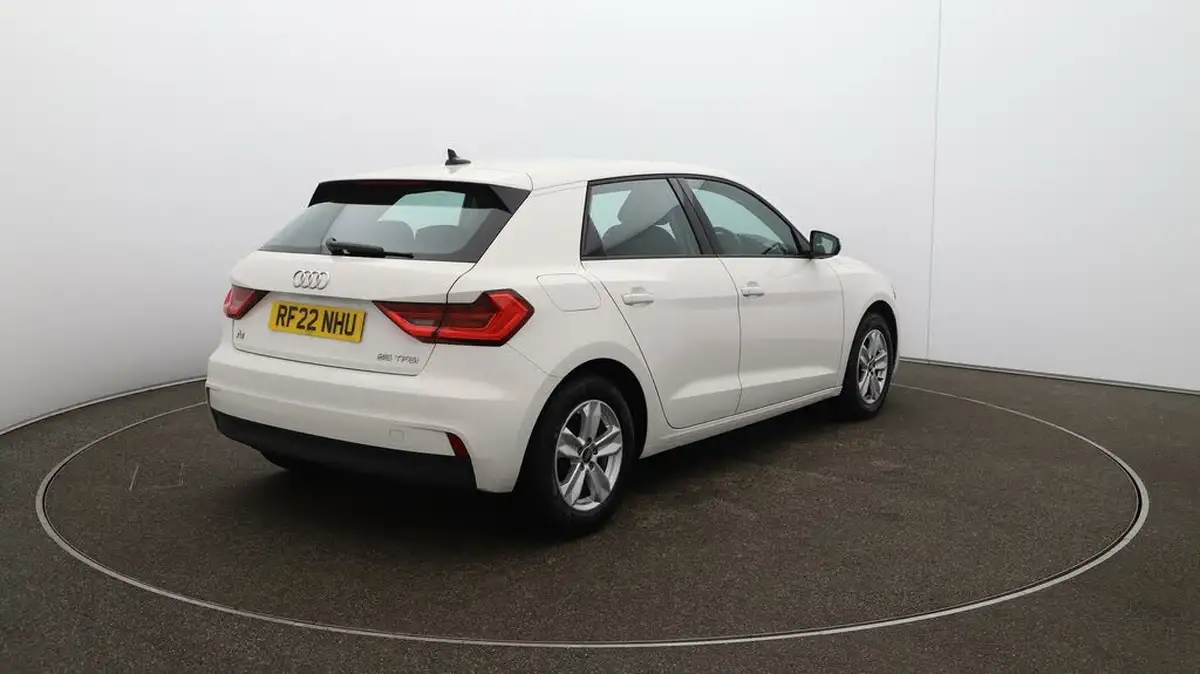 2022-audi-a1-10-25-tfsi-technik-big-53