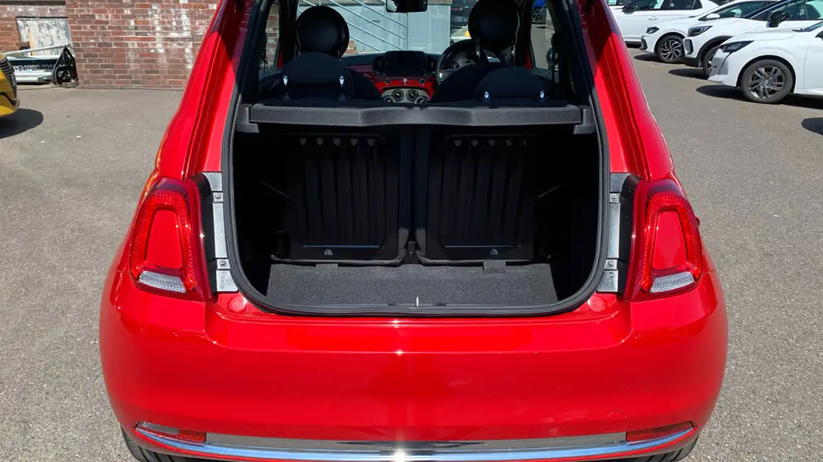 2025-fiat-500-10-big-18