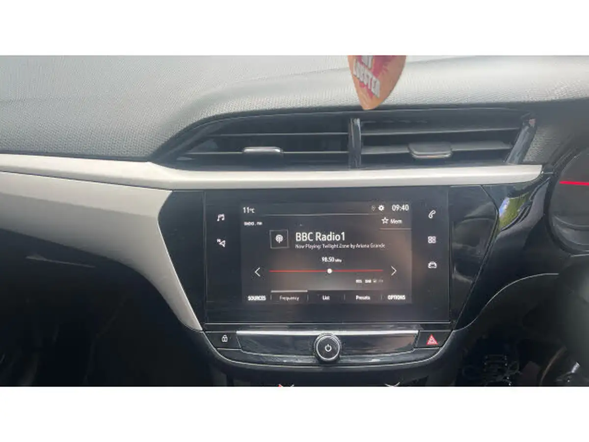 2022-vauxhall-corsa-12i-se-edition-big-24