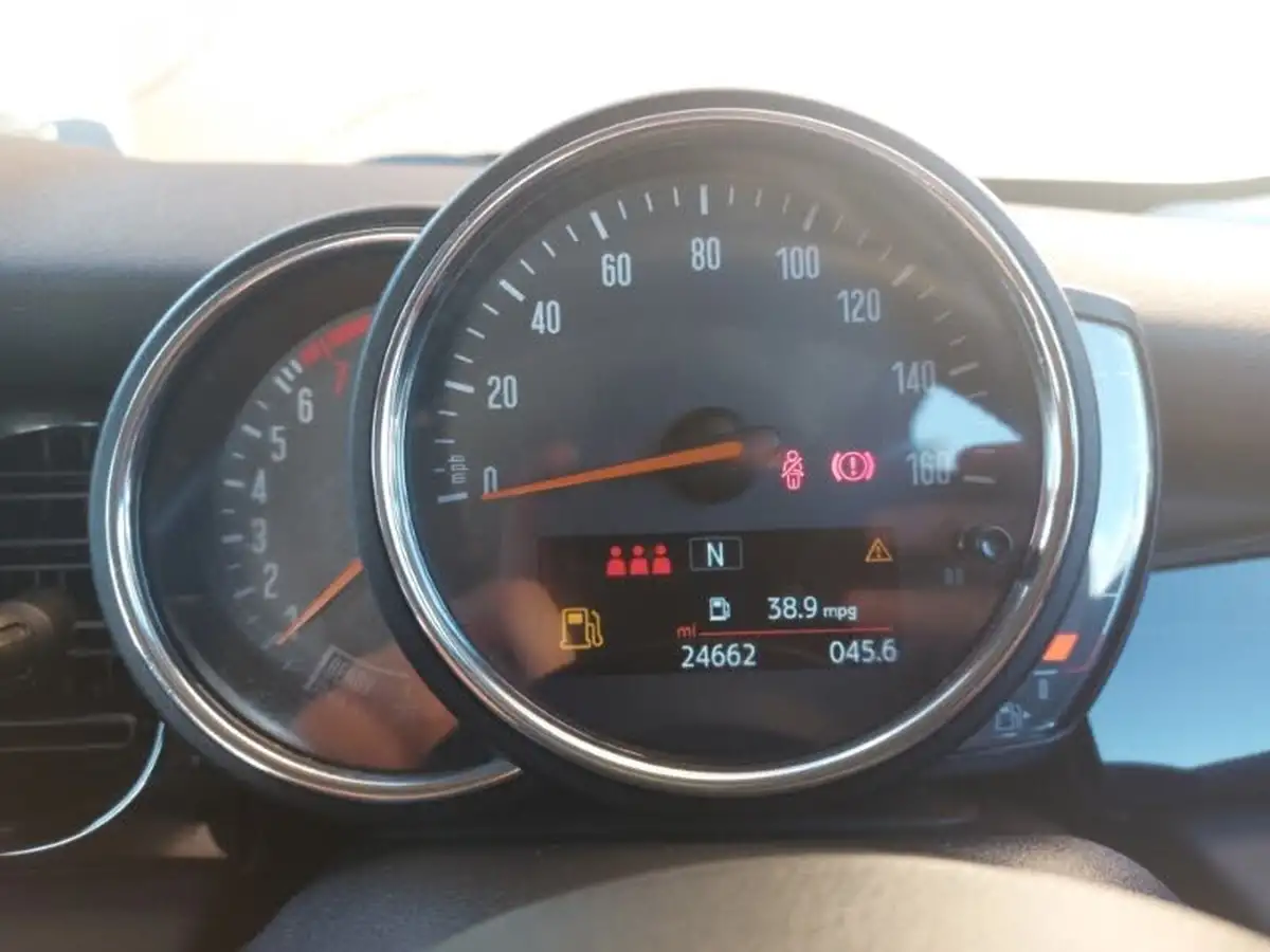 2021-mini-cooper-15-cooper-classic-hatchback-5d-big-10