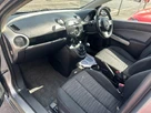 2010-mazda-mazda2-13-tamura-5d-small-13