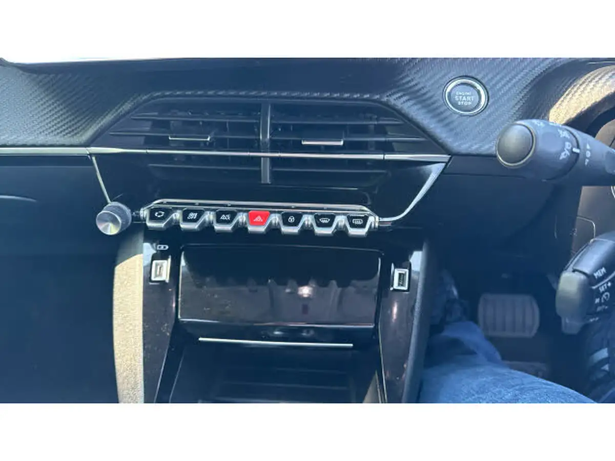 2021-peugeot-2008-suv-12-puretech-allure-130bhp-eat8-big-27