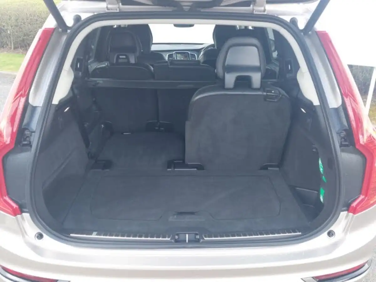 2024-volvo-xc90-20-b5-plus-big-7