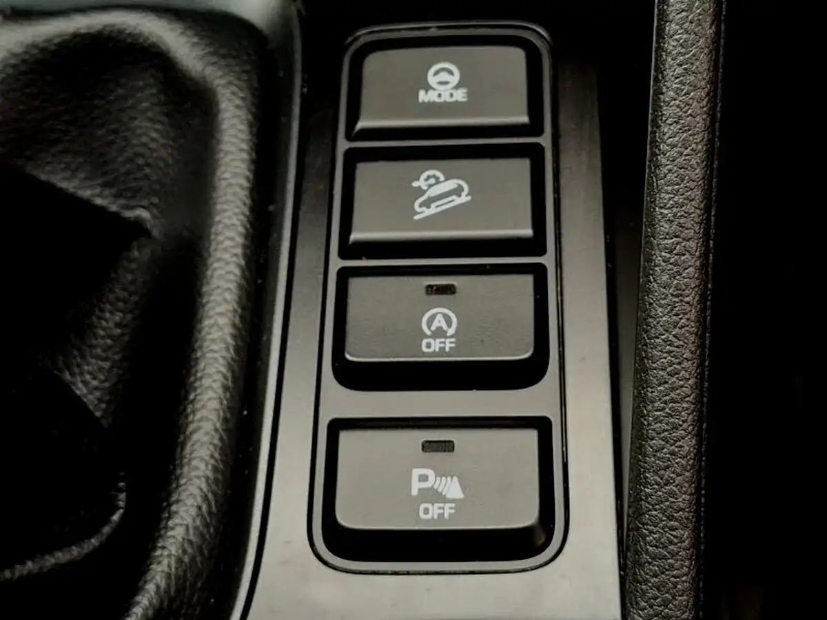 2019-hyundai-tucson-16-gdi-se-nav-big-16