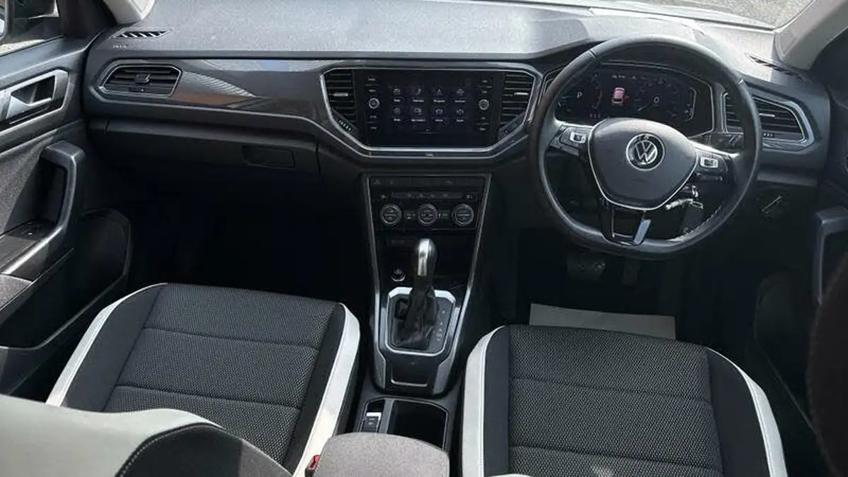2021-volkswagen-t-roc-15-tsi-sel-dsg-big-7