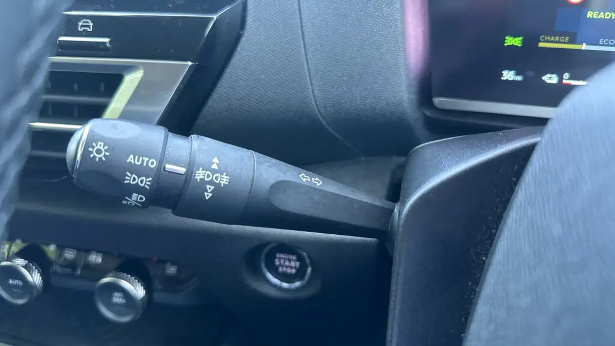 2022-citroen-c4-e-shine-plus-big-26