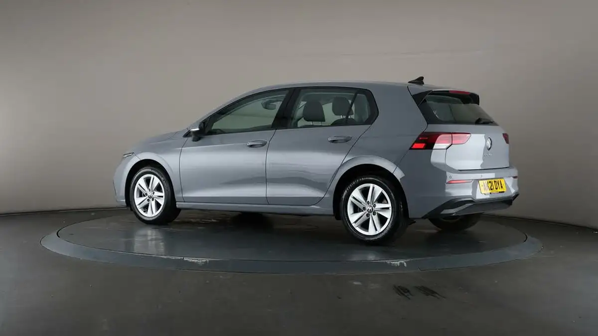 2021-volkswagen-golf-15-tsi-life-150ps-hatchback-big-73