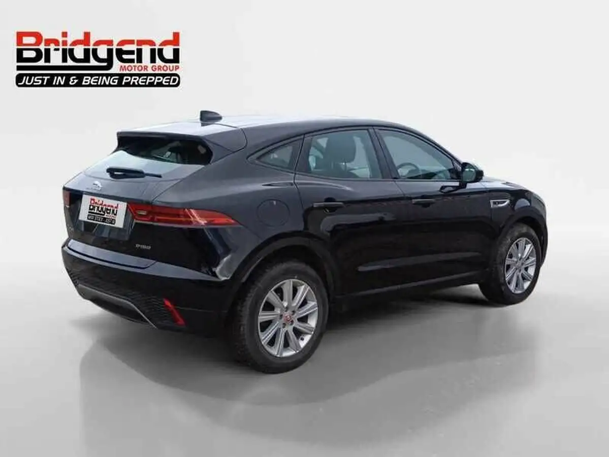 2019-jaguar-e-pace-20-i4d-s-big-2