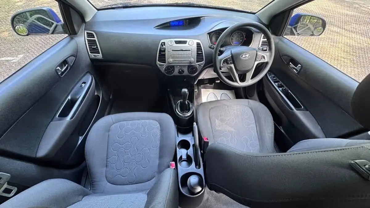 2011-hyundai-i20-14td-comfort-5d-big-1