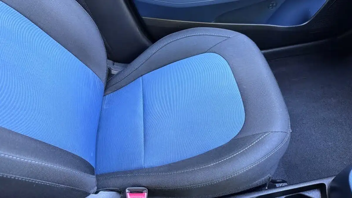 2016-hyundai-i10-12-se-big-33