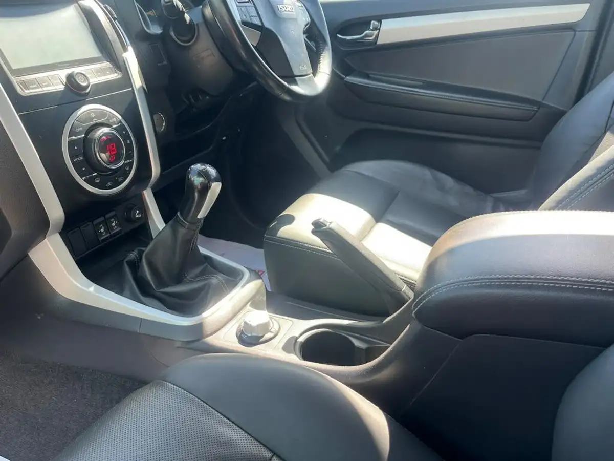 2018-isuzu-d-max-19td-utah-big-7