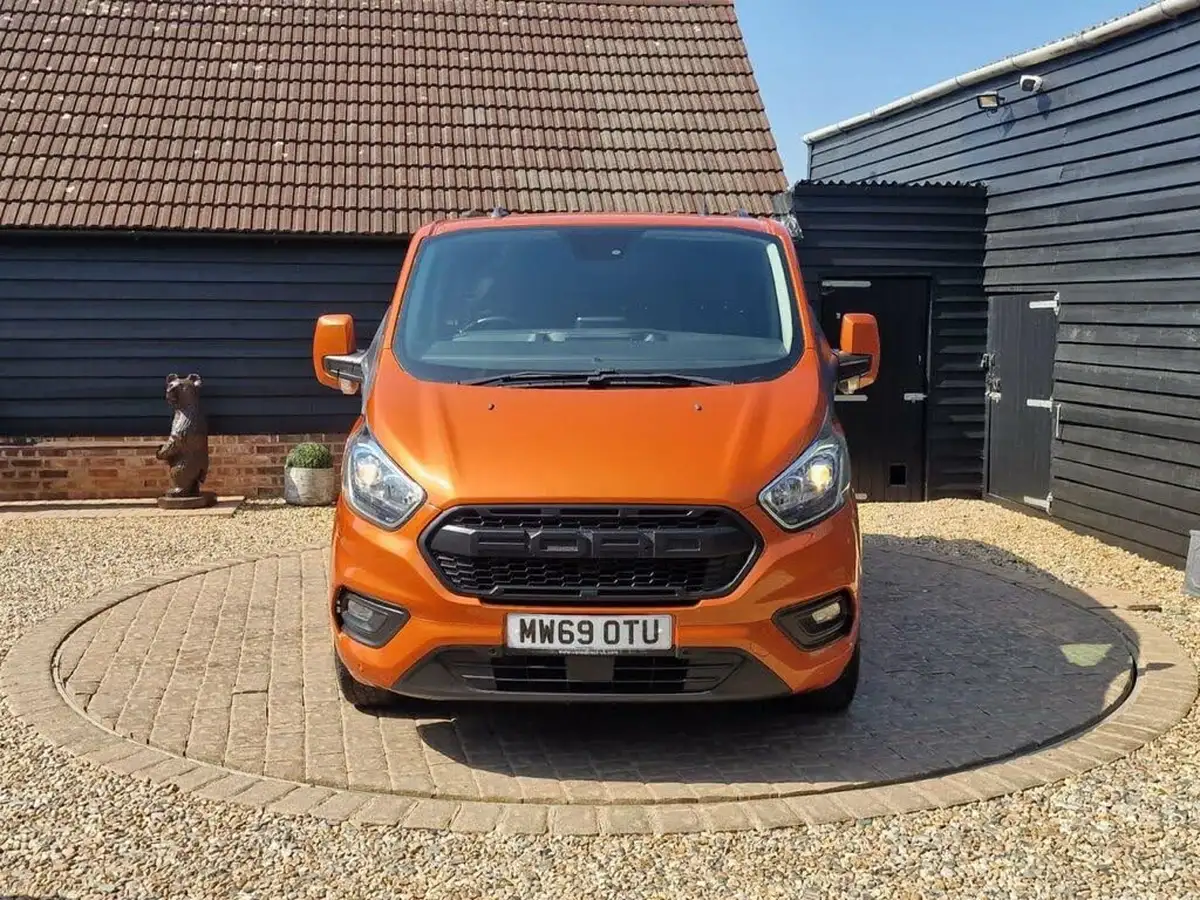 2019-ford-transit-custom-20tdci-300-l1h1-limited-130pseu6dt-double-cab-in-van-big-3
