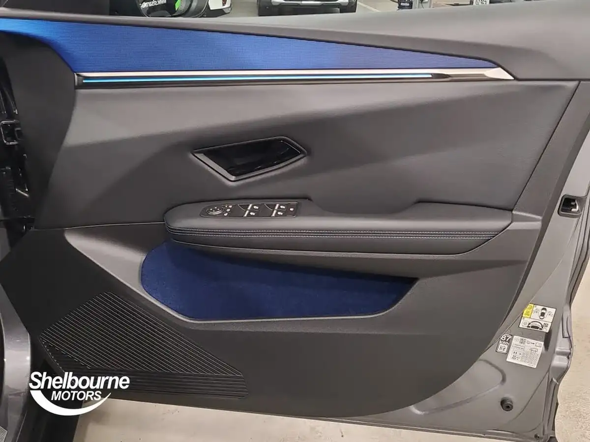 2024-renault-scenic-e-tech-e-esprit-alpine-big-18