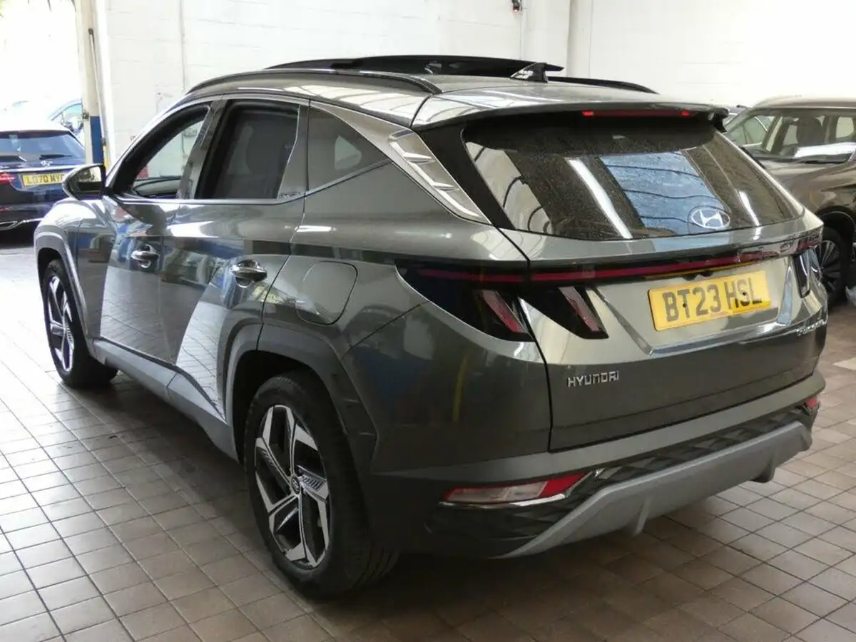 2023-hyundai-tucson-16-t-gdi-ultimate-150ps-big-22