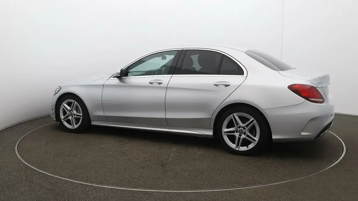 2020-mercedes-benz-c-class-20-c300-amg-line-edition-saloon-4d-big-41