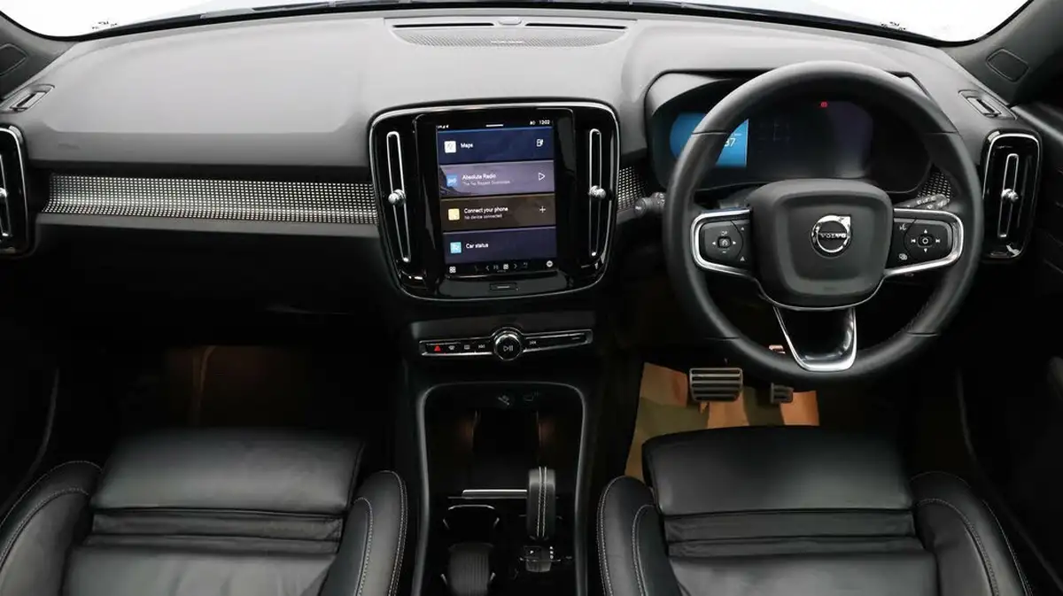 2021-volvo-c40-e-twin-recharge-pro-big-5