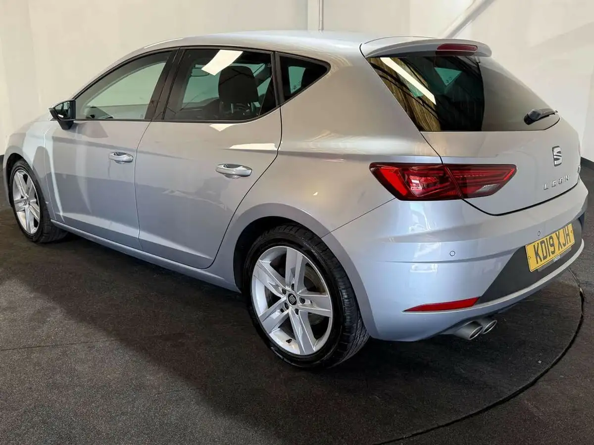 2019-seat-leon-15-tsi-evo-fr-130ps-hatchback-big-5