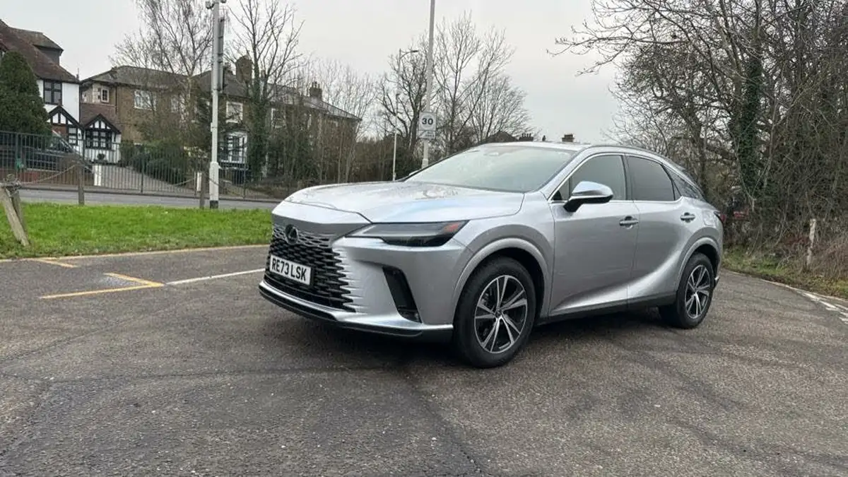 2023-lexus-rx-350h-25-premium-pack-big-16
