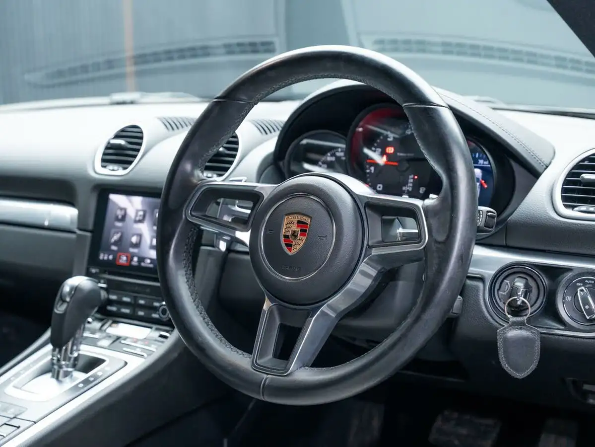 2019-porsche-cayman-718-20-cayman-pdk-big-25