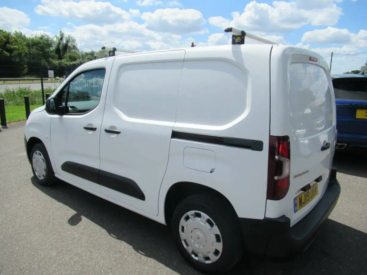 2019-citroen-berlingo-16bluehdi-650-enterprise-big-5