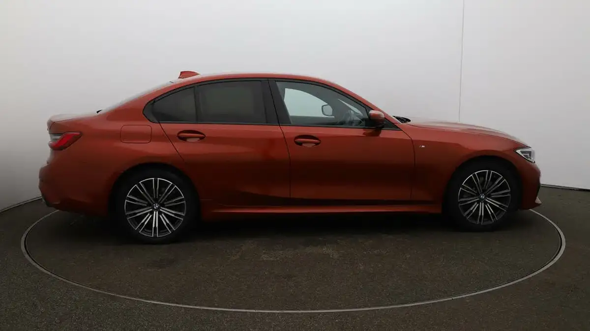 2020-bmw-3-series-20-330e-m-sport-tech-pack-saloon-4d-big-8