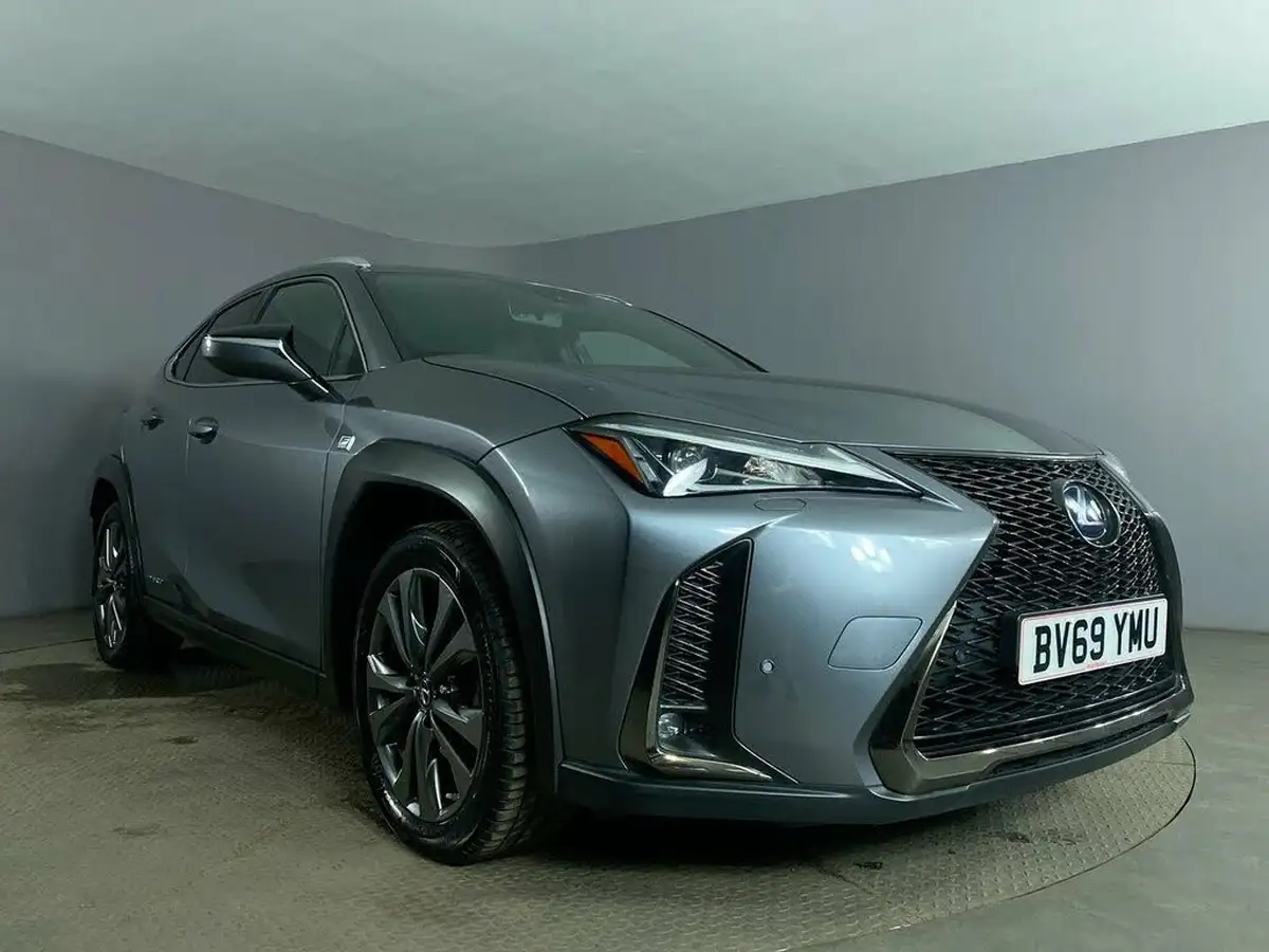 2019-lexus-ux-250h-20-f-sport-premium-plus-packsun-e-four-big-10
