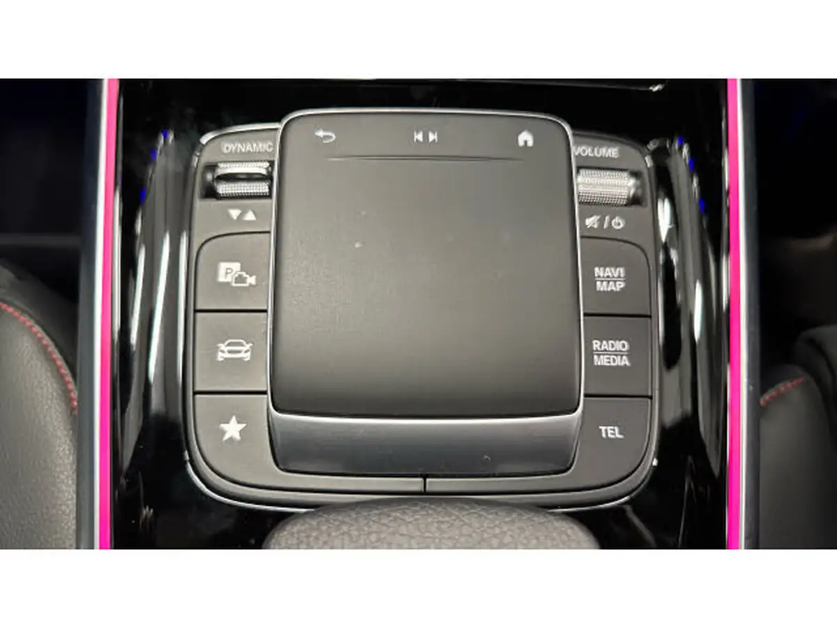 2022-mercedes-benz-eqa-e-eqa-250-amg-line-big-32