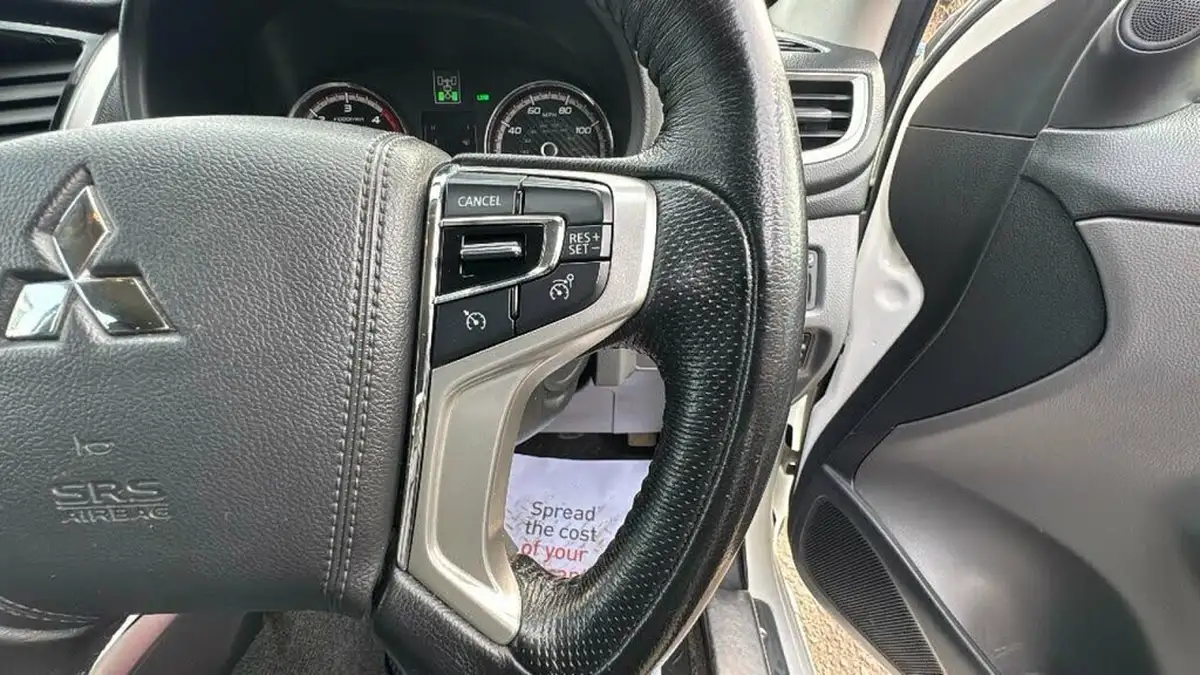 2018-mitsubishi-l200-24di-d-barbarian-eu6-big-21