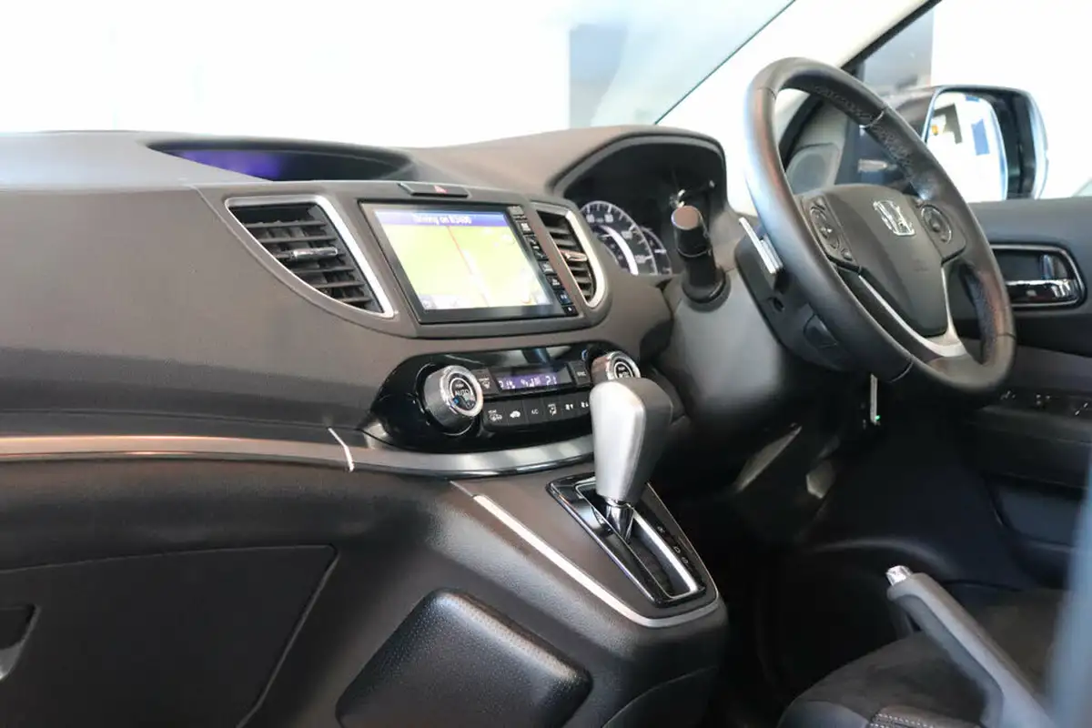 2018-honda-cr-v-20-i-vtec-sr-auto-big-33