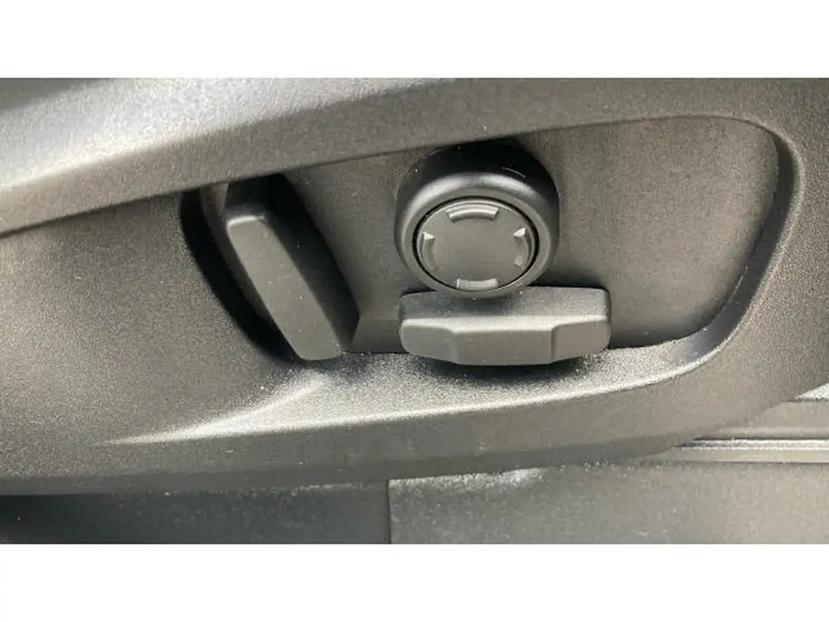2023-land-rover-110-defender-20-p400e-x-dynamic-se-big-30