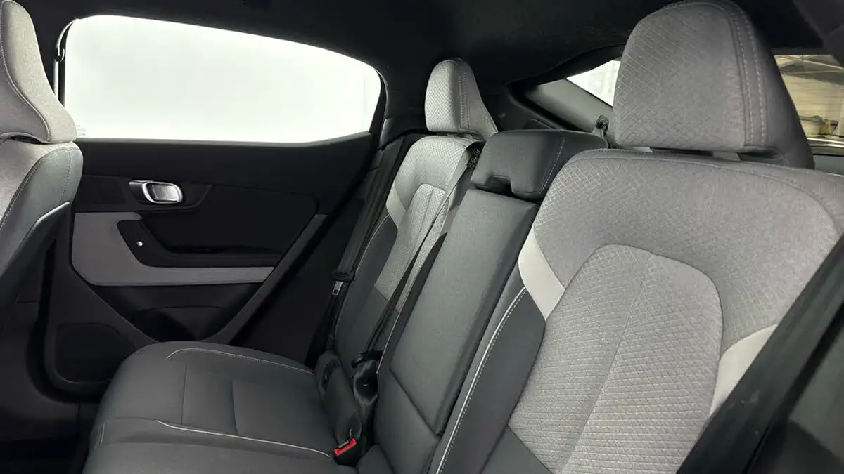 2022-polestar-polestar-2-e-ps2-165kw-standard-single-hatchback-big-13